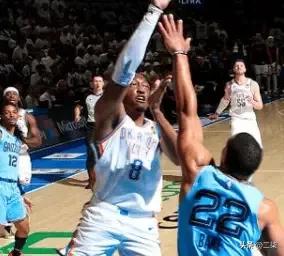 灰熊输雷霆51分创11项耻辱纪录 雷霆狂胜刷新NBA历史最残暴G1