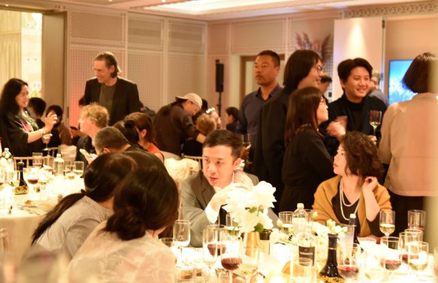 郎酒亮相威尼斯双年展，“中国之夜”彰显庄园酱酒魅力