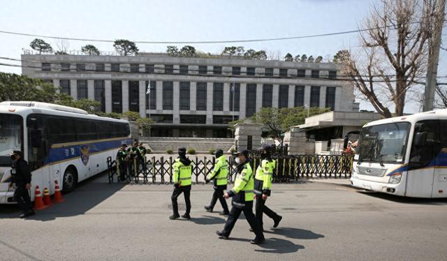 李在明遭遇暗杀威胁 韩国警方锁定两名嫌疑人