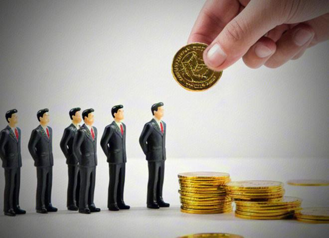 “80后夫妻搭档”干出一个IPO，拿过亿分红后买房又买车