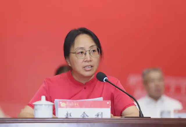 黄河科技学院举行2025届学生毕业典礼暨学位授予仪式