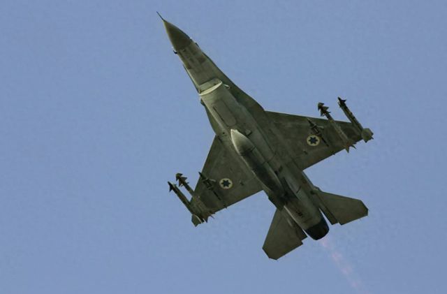 从电磁脉冲到润滑剂投毒：以色列秘密瘫痪伊朗防空内幕