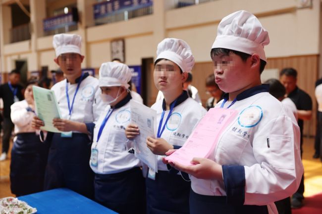 找工作！“孤独症”女孩的就业突围