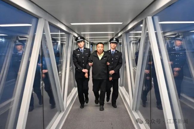 上市公司董事长被刑拘 当过副市长 涉嫌严重职务犯罪